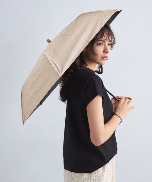 green label relaxing（グリーンレーベルリラクシング）の「バンブーハンドル 折りたたみ 日傘 -晴雨兼用-（折りたたみ傘・レディース・グレー/ブラック/ベージュ・FREE）」の3枚目の写真