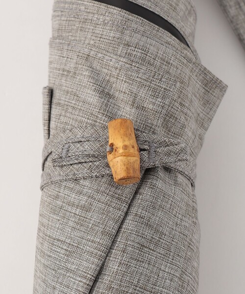 green label relaxing（グリーンレーベルリラクシング）の「バンブーハンドル 折りたたみ 日傘 -晴雨兼用-（折りたたみ傘・レディース・グレー/ブラック/ベージュ・FREE）」の14枚目の写真