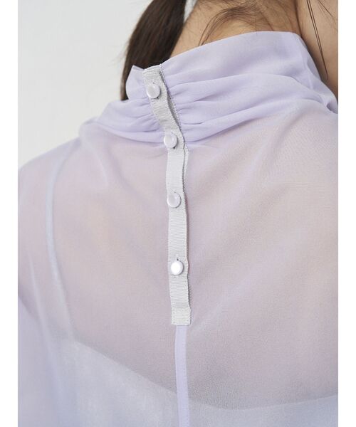 ELENDEEK（エレンディーク）の「シャイニーキャミセットシアーブラウス（シャツ/ブラウス・レディース・オフホワイト/ブラック/ラベンダー・FREE）」の10枚目の写真