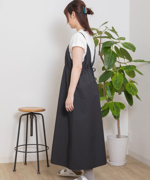 POU DOU DOU（プードゥドゥ）の「2wayキャミソールジャンスカ（ジャンパースカート・レディース・アイボリー/ダークグレー/ミント・3）」の13枚目の写真