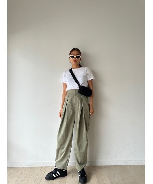 TRUNC（トランクエイティーエイト）の「Basic Crew Neck Tee（Tシャツ/カットソー・レディース・オフホワイト/ブラック・FREE）」の9枚目の写真