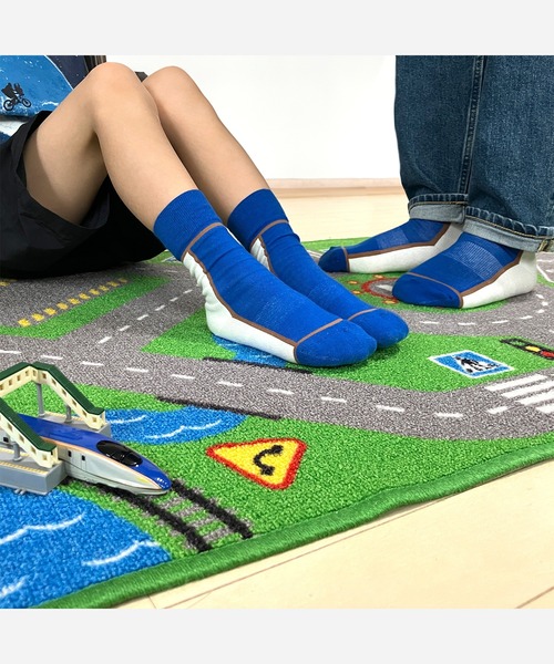 CHICSTOCKS(シックストックス)の「鉄道ソックス kids(ソックス/靴下・キッズ・ブルー/レッド/エメラルド・XXS/XXXS)」の9枚目の写真