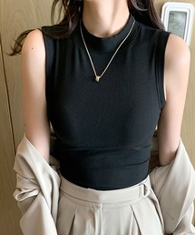 Pittok（ピットク）の「クルーネックノースリーブタンクトップ（タンクトップ）」