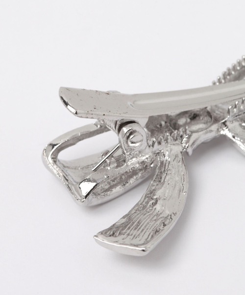 FOREVER 21（フォーエバー トゥエンティーワン）の「リボンヘアピン（ヘアピン・レディース・シルバー・FREE）」の3枚目の写真