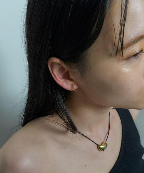 SMELLY（スメリー）の「SMELLY so’　thin hoop earring（イヤリング・レディース・ゴールド・-）」の2枚目の写真