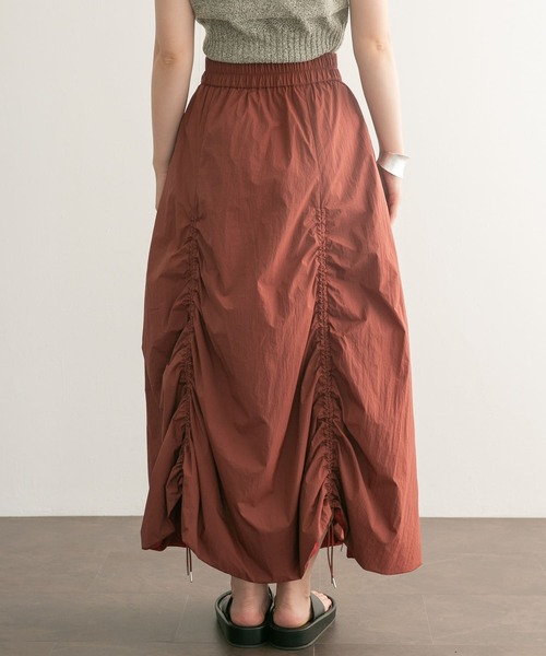 KBF（ケイビーエフ）の「ボリュームギャザースカート（スカート・レディース・カーキ/アイボリー/ボルドー・ONE）」の7枚目の写真