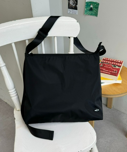 CIAOPANIC TYPY（チャオパニックティピー）の「【asis】ナイロンボディバッグ（ボディバッグ/ウエストポーチ・メンズ・ブラック/カーキ・ONE SIZE）」の3枚目の写真