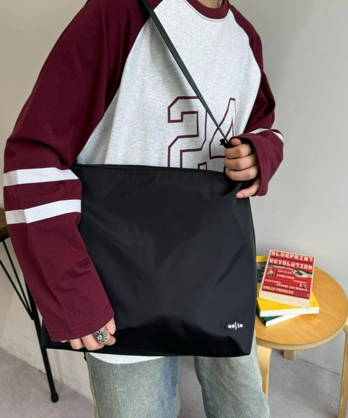 CIAOPANIC TYPY（チャオパニックティピー）の「【asis】ナイロンボディバッグ（ボディバッグ/ウエストポーチ・メンズ・ブラック/カーキ・ONE SIZE）」の4枚目の写真