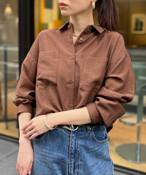 Chez toi(シェトワ)の「レーヨンリネンシャツ(シャツ/ブラウス・レディース・ブラウン/ピンク/アイボリー・FREE)」の2枚目の写真