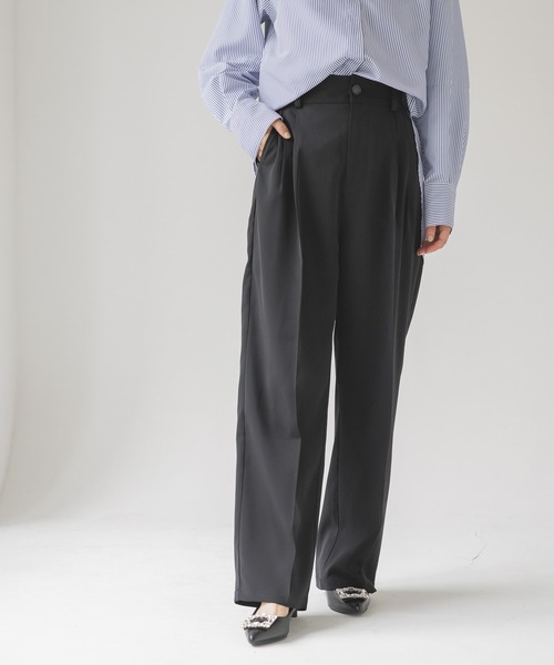 mysty woman（ミスティウーマン）の「ビシルエットストレートパンツ 144247（スラックス・レディース・ブラック/グレー/アイボリー/オレンジ・SMALL/MEDIUM）」の14枚目の写真