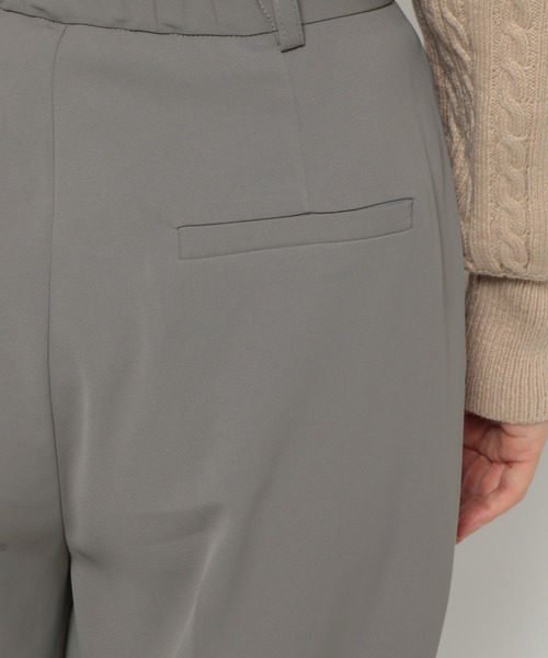 mysty woman（ミスティウーマン）の「ビシルエットストレートパンツ 144247（スラックス・レディース・ブラック/グレー/アイボリー/オレンジ・SMALL/MEDIUM）」の21枚目の写真