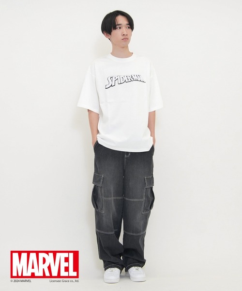 GLAZOS(グラソス)の「【大人向けサイズあり】【MARVEL】スパイダーマン/バックプリントビッグTシャツ(Tシャツ/カットソー・キッズ・ブラック/ホワイト・LL/L/M/S)」の9枚目の写真