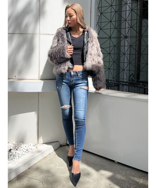 GYDA(ジェイダ)の「Vネックリブニットトップス(ニット/セーター・レディース・ブラック/その他1/オフホワイト・FREE)」の16枚目の写真