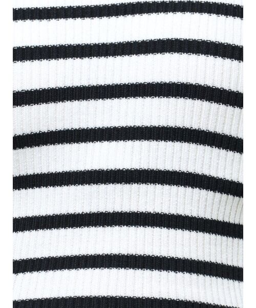 GYDA(ジェイダ)の「Vネックリブニットトップス(ニット/セーター・レディース・ブラック/その他1/オフホワイト・FREE)」の4枚目の写真