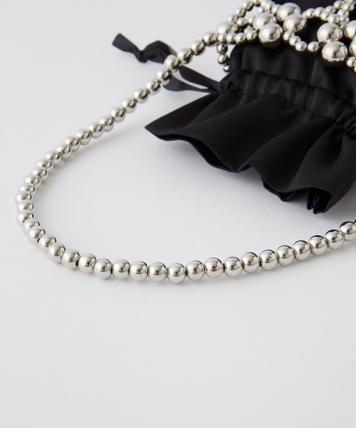 forksy.（フォルクシー）の「【forksy.】【オケージョン対応】巾着付きビーズミニバッグ（ハンドバッグ・レディース・シルバー/ホワイト/ブラック/シルバー系2/ホワイト系2/シルバー系3・FREE）」の11枚目の写真