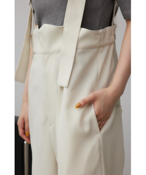 AZUL by moussy（アズールバイマウジー）の「リネンライクワイドハイウエストサロペット（つなぎ/オールインワン・レディース・アイボリー/ブラック・SMALL/MEDIUM）」の17枚目の写真