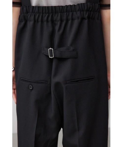 AZUL by moussy（アズールバイマウジー）の「リネンライクワイドハイウエストサロペット（つなぎ/オールインワン・レディース・アイボリー/ブラック・SMALL/MEDIUM）」の5枚目の写真