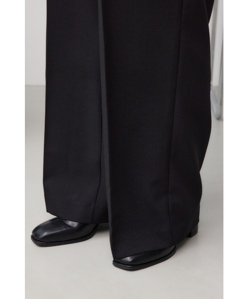 AZUL by moussy（アズールバイマウジー）の「リネンライクワイドハイウエストサロペット（つなぎ/オールインワン・レディース・アイボリー/ブラック・SMALL/MEDIUM）」の3枚目の写真