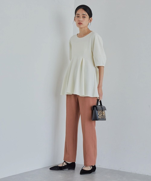 VIS（ビス）の「後ろファスナーチュニックブラウスカットソー（Tシャツ/カットソー・レディース・ブラック/オフホワイト/サックスブルー・FREE）」の15枚目の写真