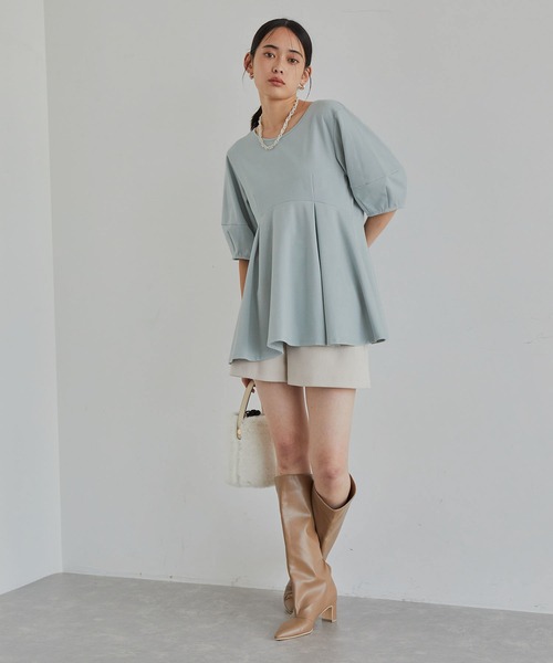 VIS（ビス）の「後ろファスナーチュニックブラウスカットソー（Tシャツ/カットソー・レディース・ブラック/オフホワイト/サックスブルー・FREE）」の13枚目の写真