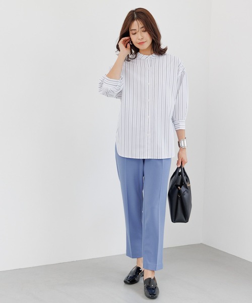 Elura（エルーラ）の「アイロンいらず袖コンブラウス/133661（シャツ/ブラウス・レディース・ブラック系その他/ホワイト/ブルー・FREE）」の8枚目の写真