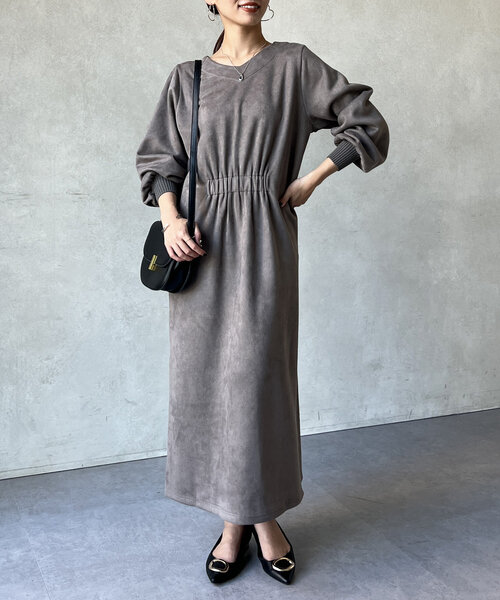 Chez toi（シェトワ）の「スエード×リブ前後2WAYワンピース（ワンピース・レディース・チャコールグレー/モカ/グレイッシュベージュ・FREE）」の5枚目の写真
