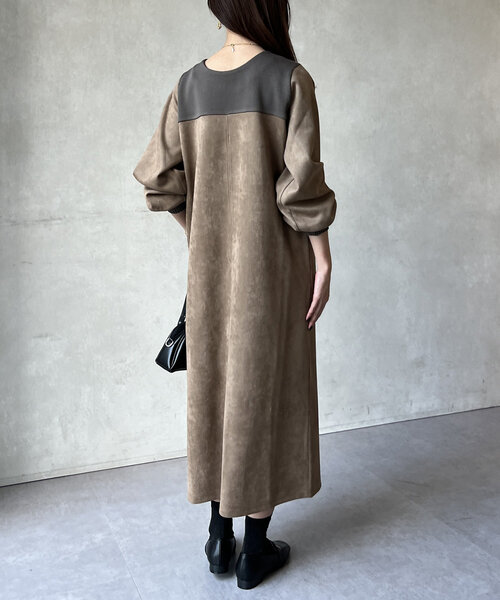 Chez toi（シェトワ）の「スエード×リブ前後2WAYワンピース（ワンピース・レディース・チャコールグレー/モカ/グレイッシュベージュ・FREE）」の20枚目の写真