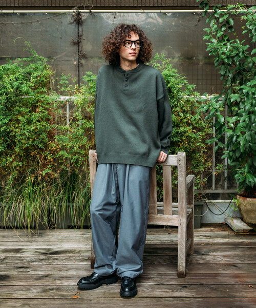 限定展開 ワイドシルエット TR クライミングスラックス