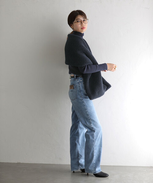 La TOTALITE（ラトータリテ）の「ボアストール（ストール/ショール・レディース・ネイビー/ホワイト/キャメル・FREE）」の19枚目の写真