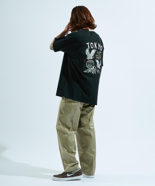 PARIS SAINT-GERMAIN(パリサンジェルマン)の「【Paris Saint-Germain / パリ・サン=ジェルマン】 JP Tsuru embroidery TEE(Tシャツ/カットソー・メンズ・ホワイト/ブラック・LARGE/X-LARGE/MEDIUM)」の5枚目の写真