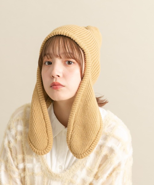 KBF(ケイビーエフ)の「ロングイヤーフラップニットキャップ(ニットキャップ/ビーニー・レディース・ブラック/ベージュ/レッド・ONE)」の16枚目の写真