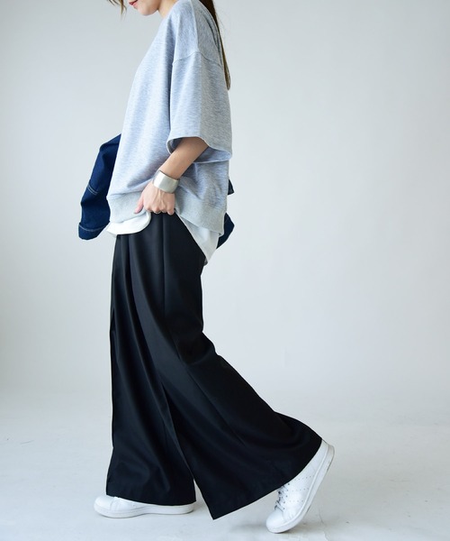 and it_（アンドイット）の「タックワイドパンツ（その他パンツ・レディース・グレー/ブラック・L/M/LL）」の3枚目の写真