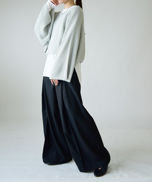 and it_（アンドイット）の「タックワイドパンツ（その他パンツ・レディース・グレー/ブラック・L/M/LL）」の5枚目の写真