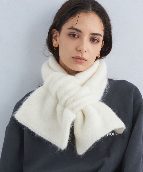 green label relaxing（グリーンレーベルリラクシング）の「アルパカ シャギー マフラー（マフラー・レディース・ライトブルー/オフホワイト/ライトグレー・FREE）」の4枚目の写真