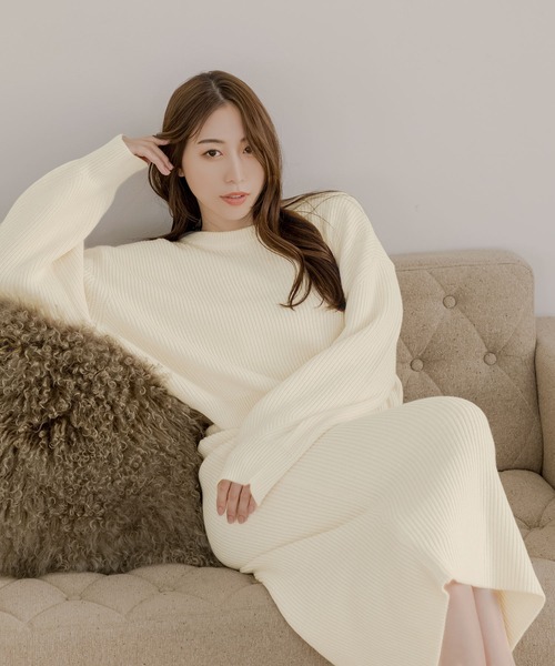 Julia Boutique(ジュリアブティック)の「無地&ボーダーニットセットアップ(ワンピース・レディース・アイボリー/ブラック×ホワイト/ブラック/ボルドー・ONE)」の7枚目の写真