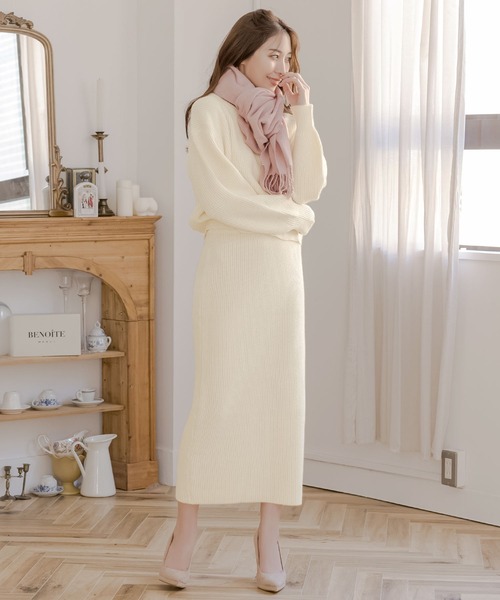 Julia Boutique(ジュリアブティック)の「無地&ボーダーニットセットアップ(ワンピース・レディース・アイボリー/ブラック×ホワイト/ブラック/ボルドー・ONE)」の8枚目の写真
