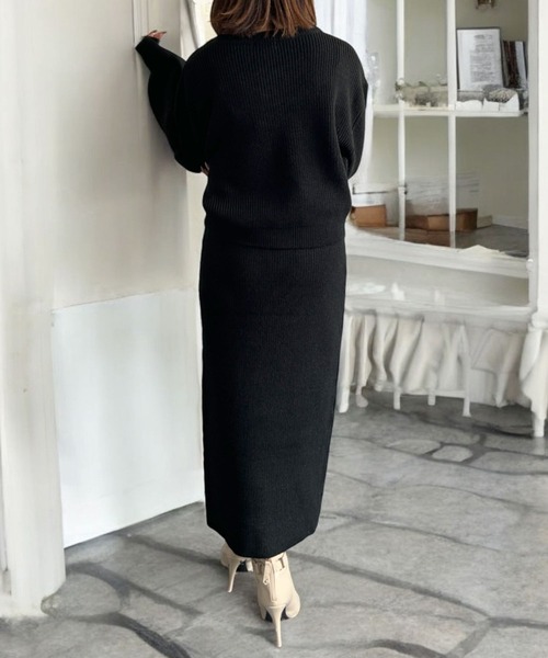 Julia Boutique(ジュリアブティック)の「無地&ボーダーニットセットアップ(ワンピース・レディース・アイボリー/ブラック×ホワイト/ブラック/ボルドー・ONE)」の11枚目の写真