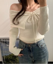 オフショルダー」に該当するレディースのトップス（ホワイト/白色系