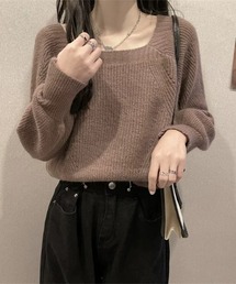 ショート丈ニット