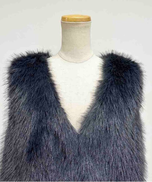 PICCIN（ピッチン）の「フェイクファーベスト（ベスト・レディース・アイボリー/グレー/ブラウン・M）」の20枚目の写真