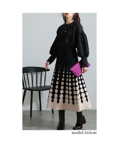 Sawa a la mode（サワアラモード）の「ドット柄グラデーションニットフレアスカート（スカート・レディース・ブラウン/ベージュ・FREE）」の5枚目の写真