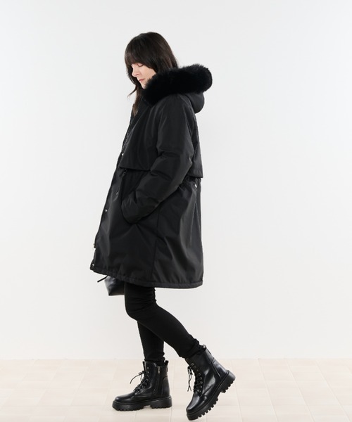 Shelly island（シェリーアイランド）の「2ｗayダウンコート（ダウンジャケット/コート・レディース・ベージュ/ブラック・FREE）」の18枚目の写真