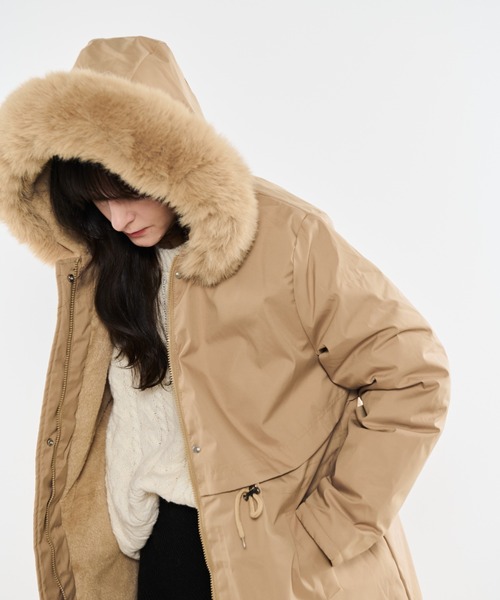 Shelly island（シェリーアイランド）の「2ｗayダウンコート（ダウンジャケット/コート・レディース・ベージュ/ブラック・FREE）」の6枚目の写真