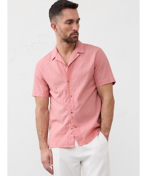 BANANA REPUBLIC FACTORY STORE(バナナリパブリック ファクトリーストア)の「BANANA REPUBLIC FACTORY STORE テクスチャードリゾートシャツ(シャツ/ブラウス・メンズ・グリーン/ブラウン/ライトブルー/ピンク・M/S/XL/L)」の4枚目の写真