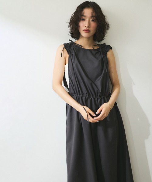 ADAM ET ROPE'(アダムエロペ)の「【ZOZO限定・多サイズ】ドロストリボンワンピース≪Made by ZOZO≫(ワンピース・レディース・ベージュ系その他/ブラック/チャコールグレー・36/34/38)」の16枚目の写真