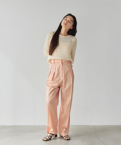 EMMEL REFINES（エメルリファインズ）の「＜EMMEL REFINES＞EM サテン 2タック テーパードパンツ（スラックス・レディース・シャーベット/ナチュラル/ダークグリーン・M/S/XS）」の18枚目の写真