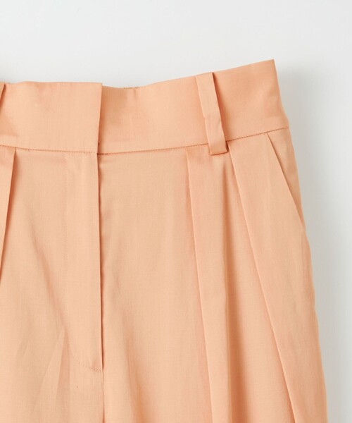 EMMEL REFINES（エメルリファインズ）の「＜EMMEL REFINES＞EM サテン 2タック テーパードパンツ（スラックス・レディース・シャーベット/ナチュラル/ダークグリーン・M/S/XS）」の10枚目の写真