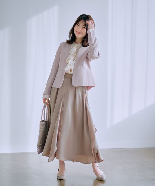 COHINA(コヒナ)の「ラインラッフルブラウス 【低身長・小柄女性】(シャツ/ブラウス・レディース・ネイビー/ベージュ/ホワイト・ONE SIZE)」の14枚目の写真