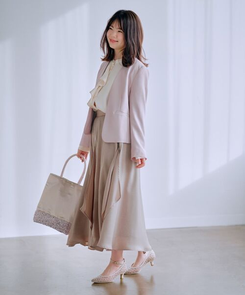 COHINA(コヒナ)の「ラインラッフルブラウス 【低身長・小柄女性】(シャツ/ブラウス・レディース・ネイビー/ベージュ/ホワイト・ONE SIZE)」の15枚目の写真