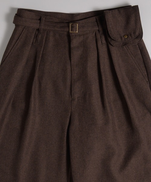 MUHET(ミュエータ)の「belted wide slacks pants / ポケット付きスラックスパンツ(スラックス・レディース・ネイビー/ブラウン・MEDIUM/SMALL)」の20枚目の写真
